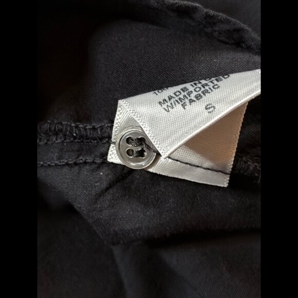 Xirena Shirt Small Womens Black Short Sleeve Collared Roll Tab Button Down Top - Picture 9 of 9